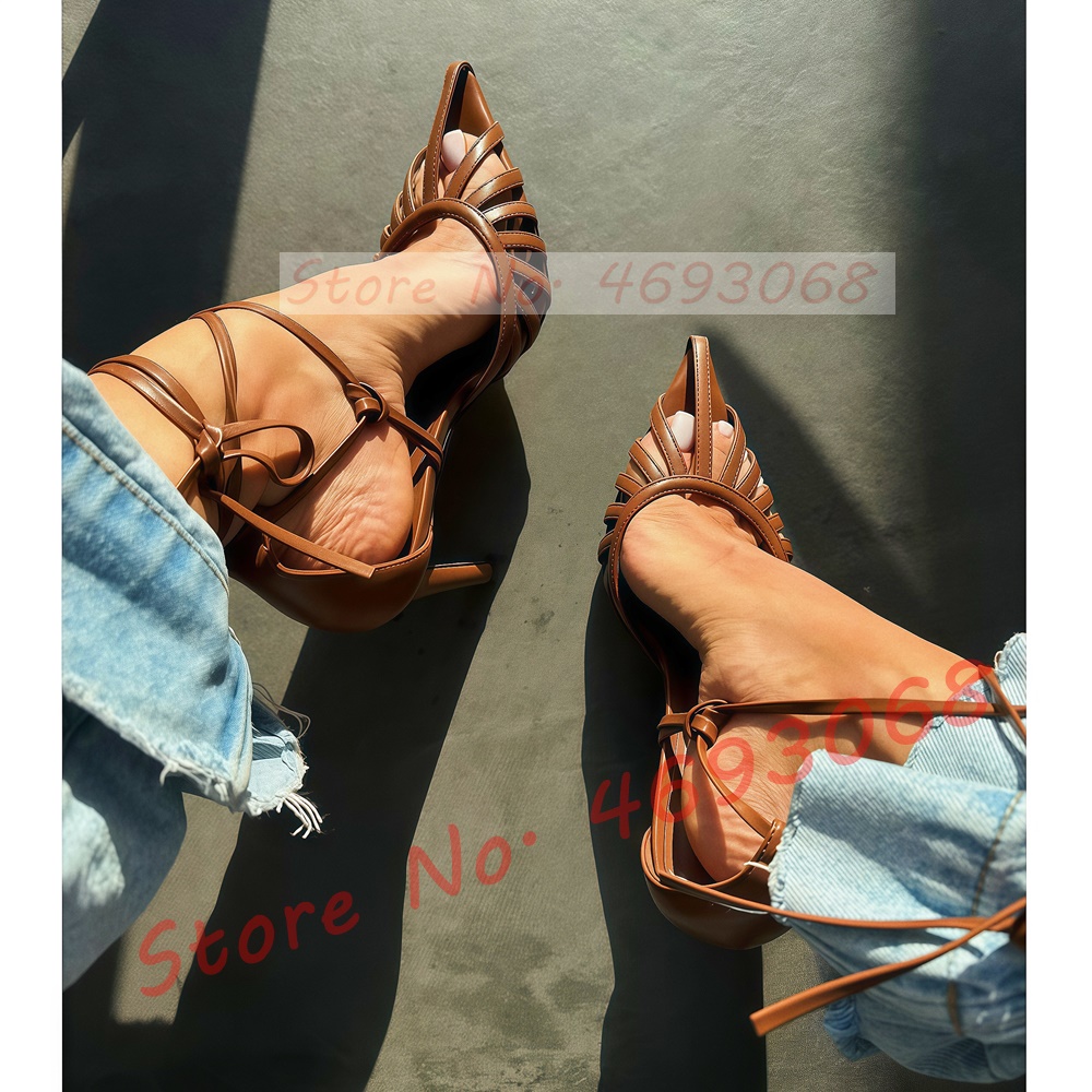 Crossfit Lady - Braune spitze Zehensandalen für Damen, sexy